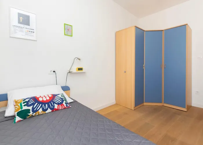 Apartment Ljerka Apartment Postira