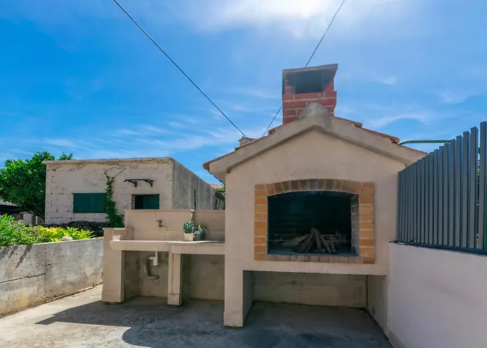 Ljerka Appartement Postira